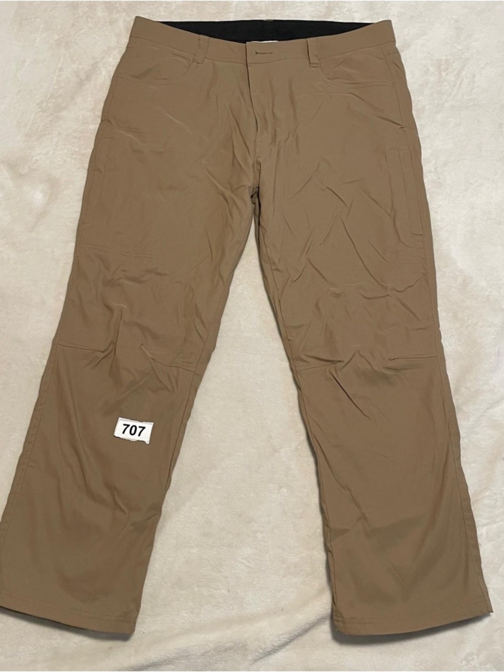 Orvis Men's Tan Chinos